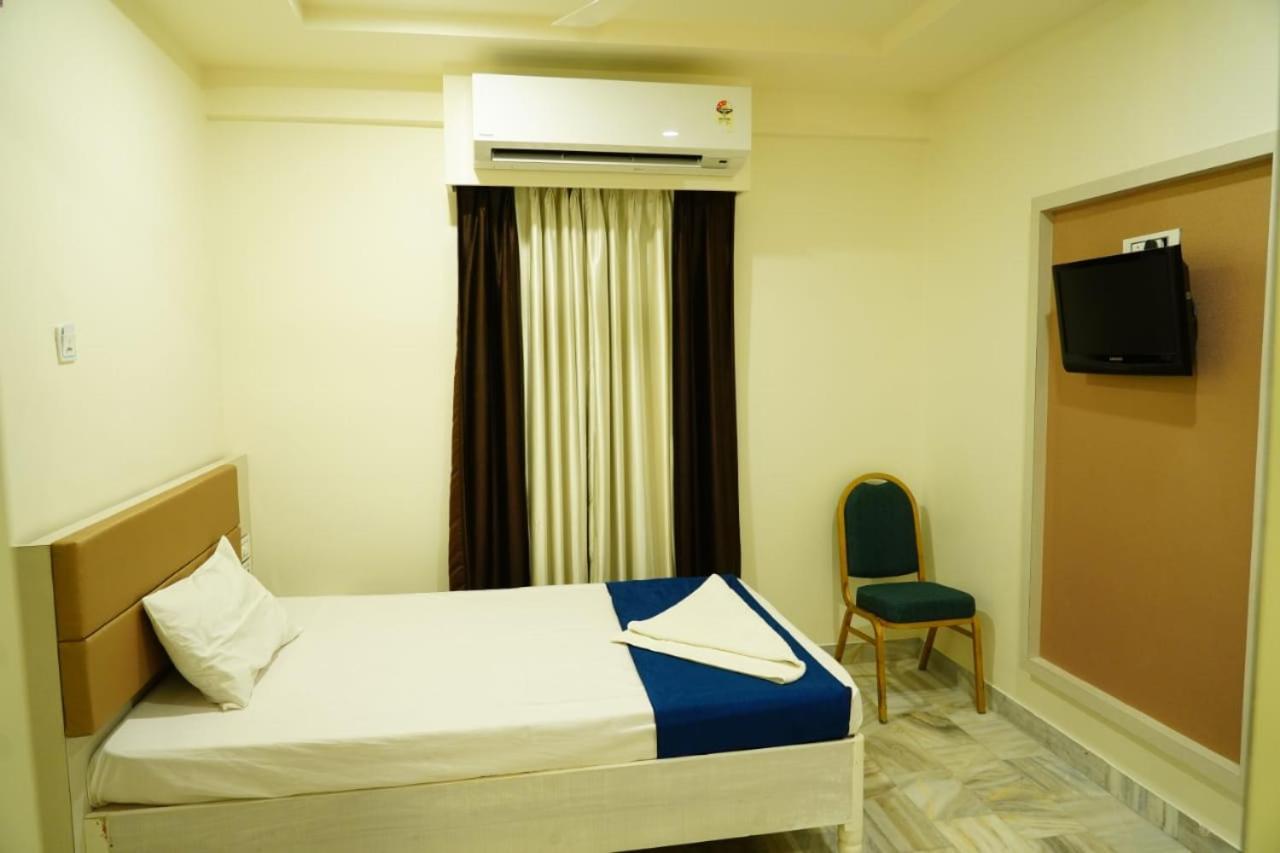 Hotel Swagath Grand Miryalaguda Miriālgūda 외부 사진